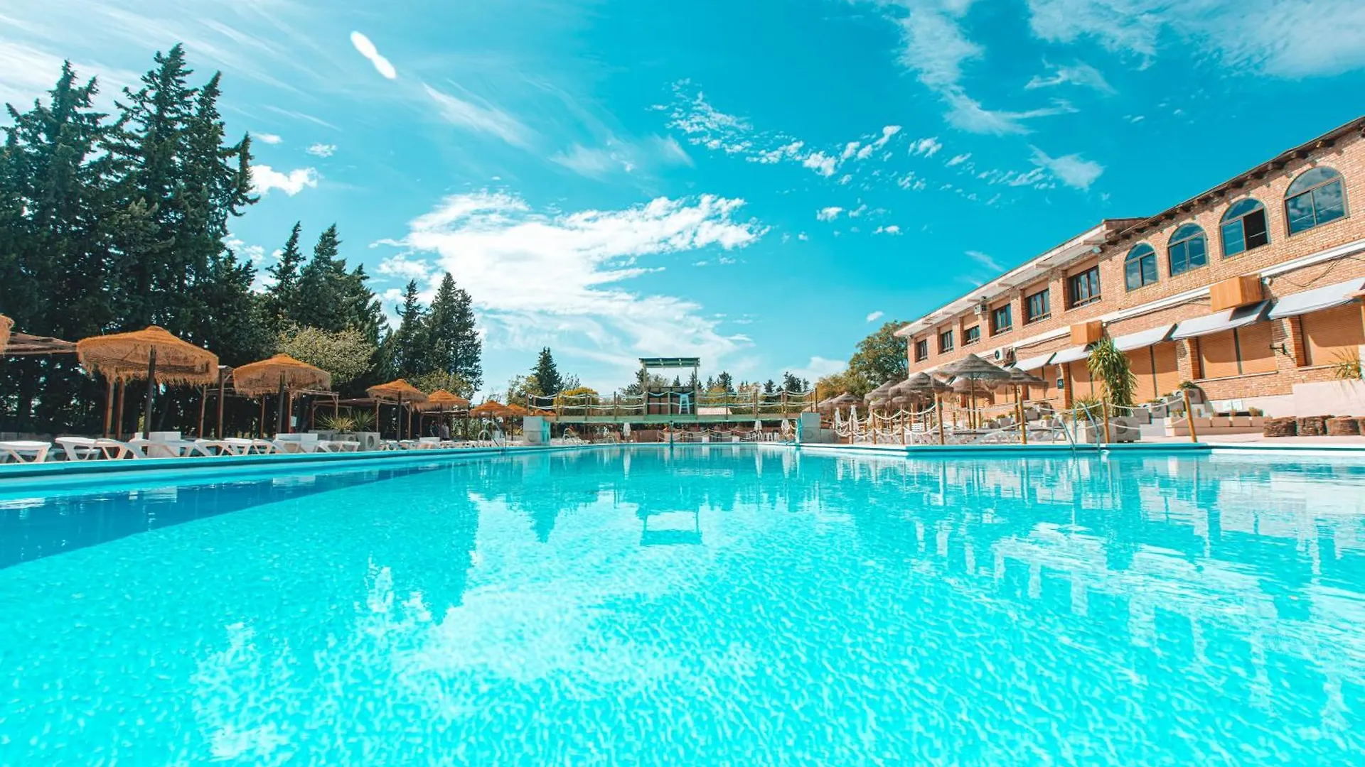 ** Kemp Camping & Bungalows Suspiro Del Moro Otura Španělsko