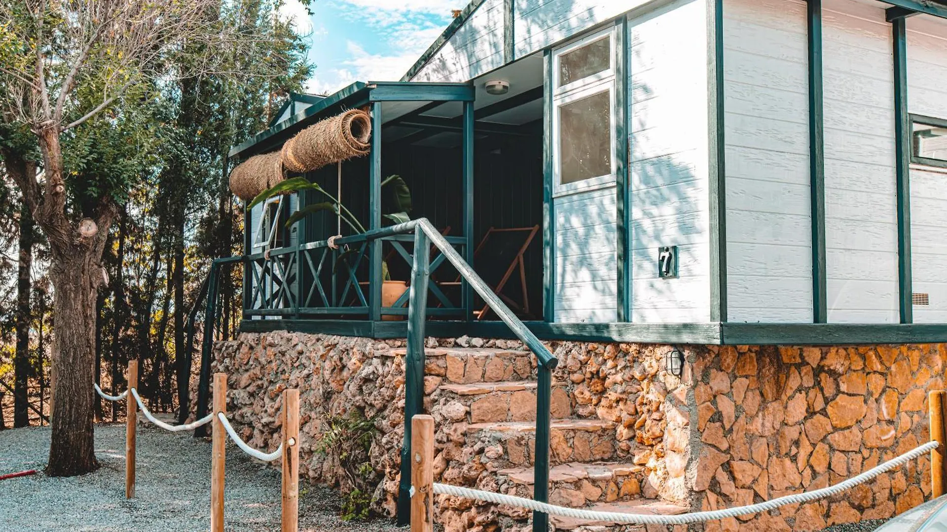 Camping & Bungalows Suspiro Del Moro Otura